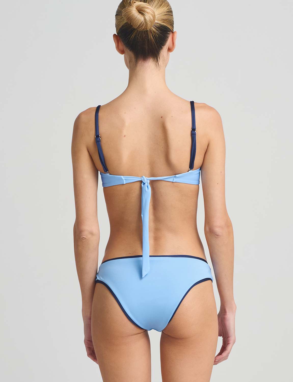 Bottom Classics Selira