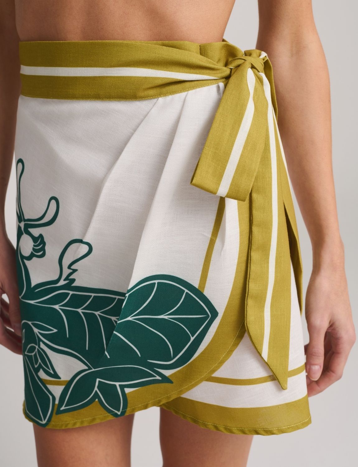 Falda Savira Dark Yellow