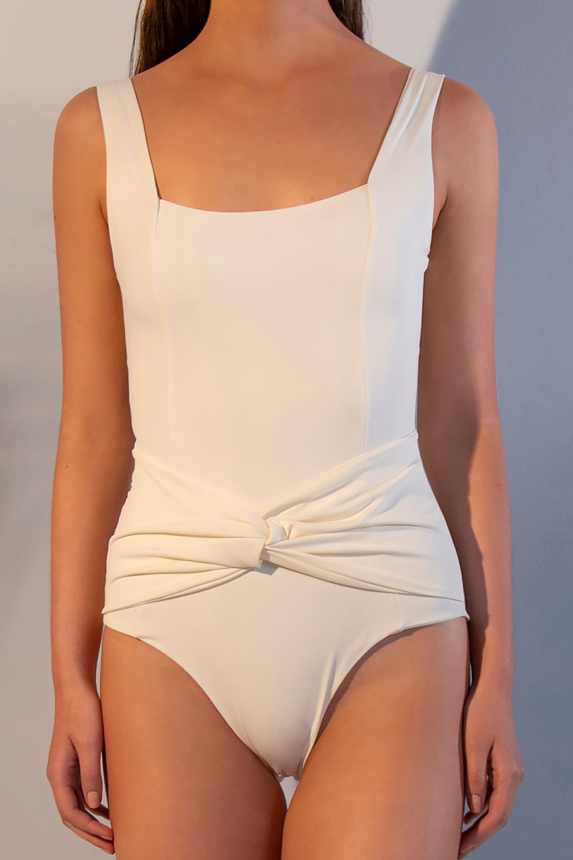 One Piece The Vintage Memory Ivory - ANCORA